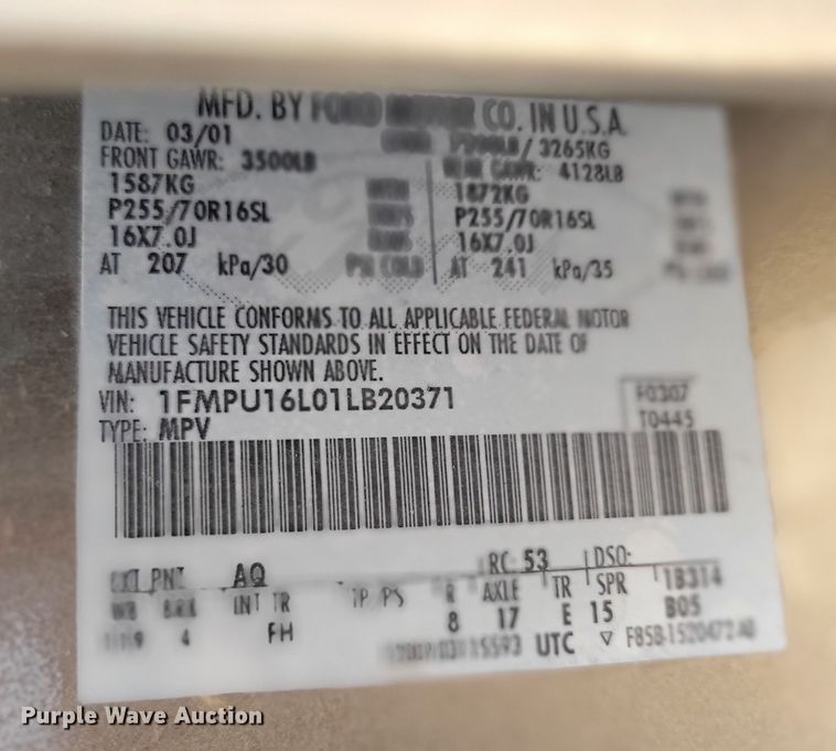 image for item JY9230 2001 Ford Expedition XLT  SUV