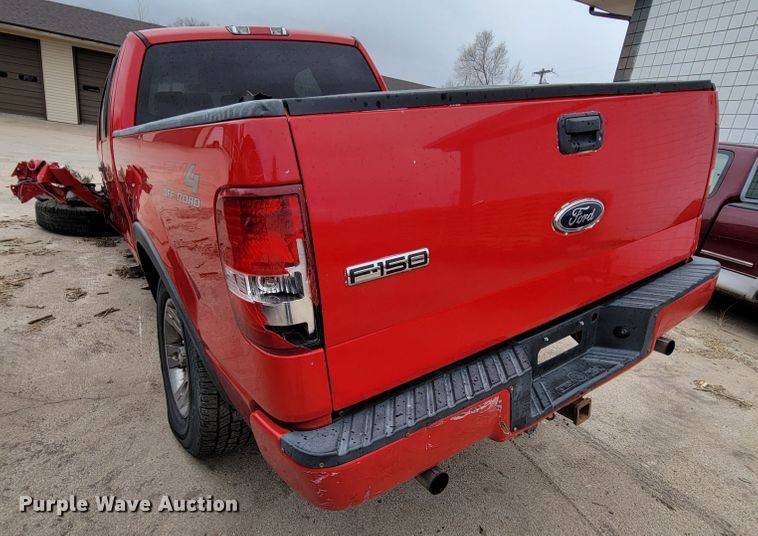 image for item JY9236 2005 Ford F150  SuperCab pickup truck