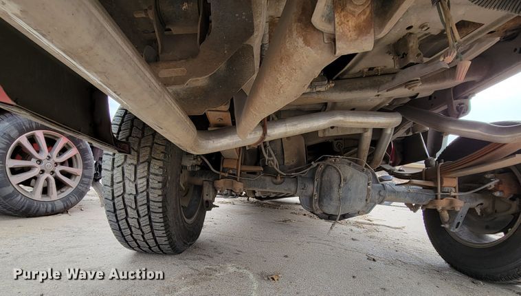 image for item JY9236 2005 Ford F150  SuperCab pickup truck