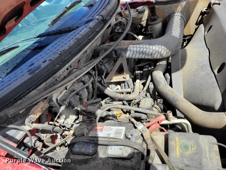 image for item JY9236 2005 Ford F150  SuperCab pickup truck