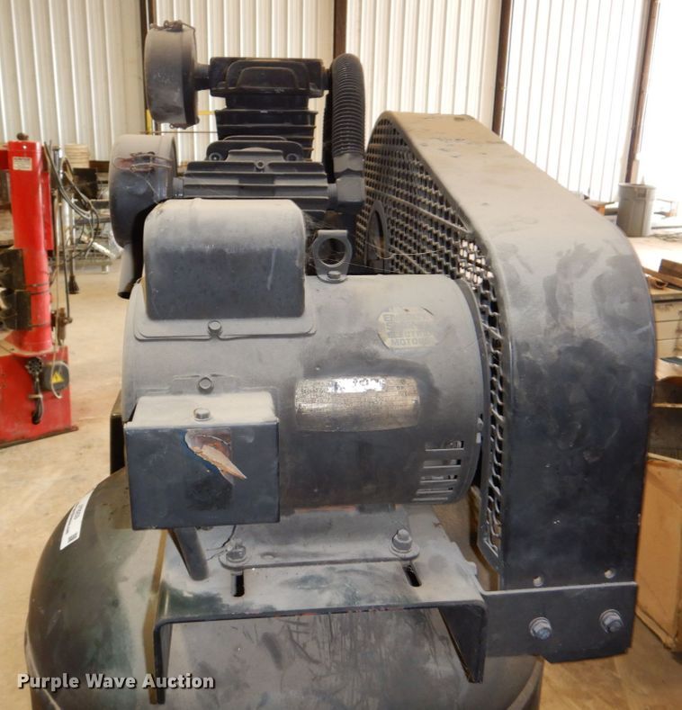 image for item JY9259 (2) air compressors