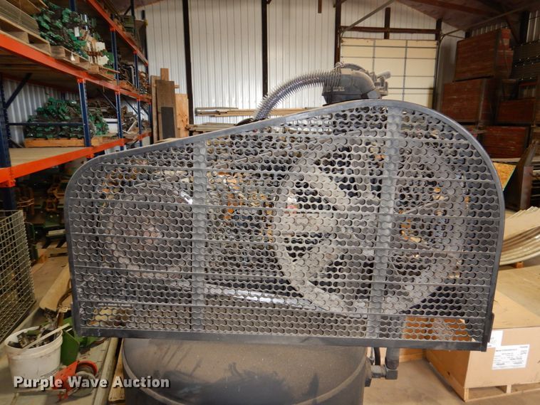 image for item JY9259 (2) air compressors