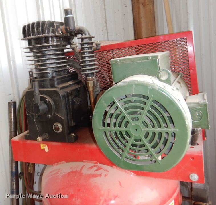 image for item JY9259 (2) air compressors