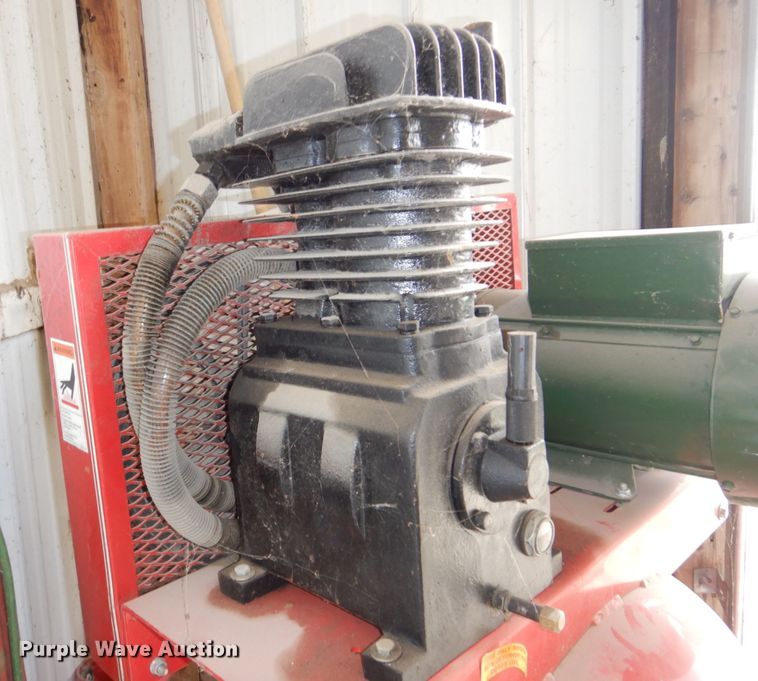 image for item JY9259 (2) air compressors
