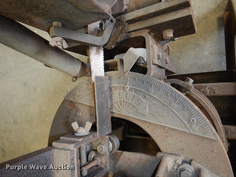 image for item JY9260 Ellis bandsaw