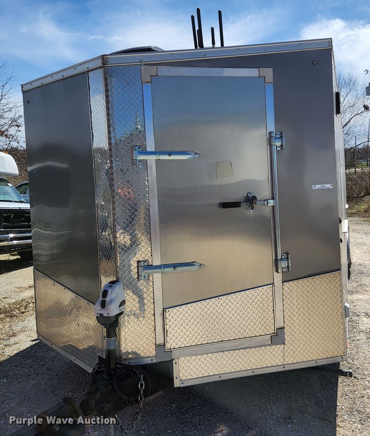 image for item KE9872 2017 LGS Pace  enclosed cargo trailer