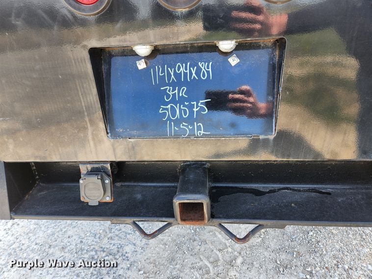 image for item KE9878 1997 Ford F450 Super Duty  flatbed truck