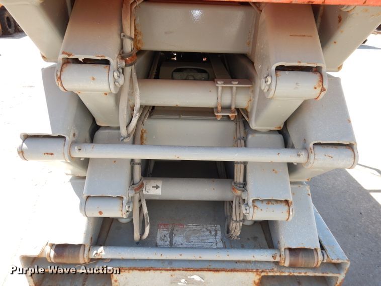 image for item KM9799 2008 Skyjack SJIII 3226  scissor lift