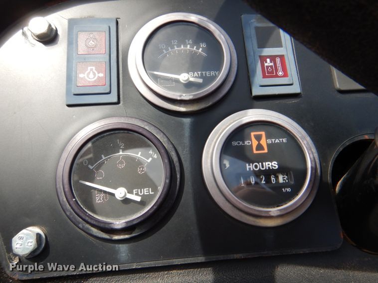 image for item KP9252 2004 Ditch Witch RT40  trencher