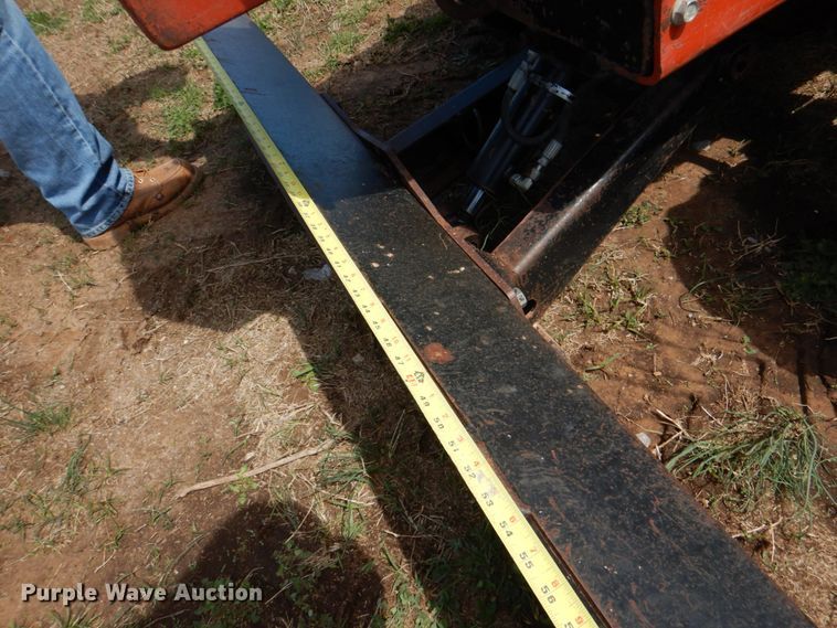 image for item KP9252 2004 Ditch Witch RT40  trencher