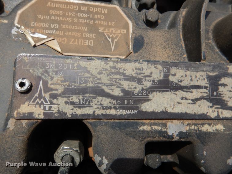 image for item KP9252 2004 Ditch Witch RT40  trencher