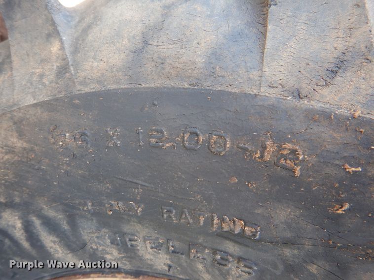 image for item KP9252 2004 Ditch Witch RT40  trencher