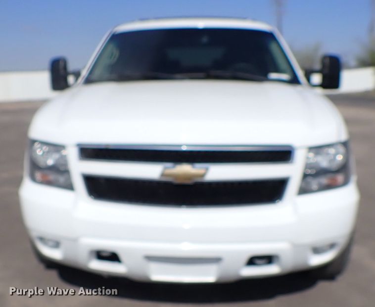image for item KR9742 2008 Chevrolet Suburban 2500  SUV