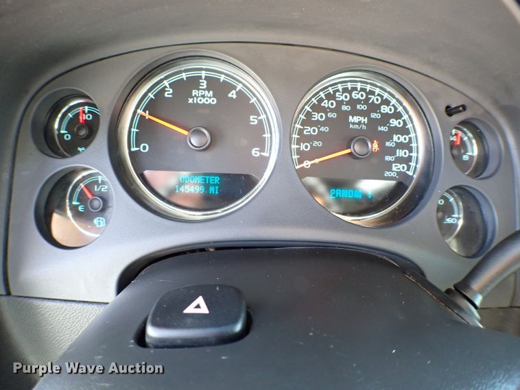 image for item KR9742 2008 Chevrolet Suburban 2500  SUV