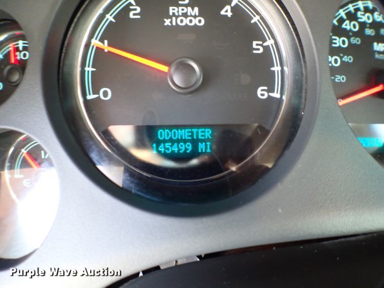 image for item KR9742 2008 Chevrolet Suburban 2500  SUV