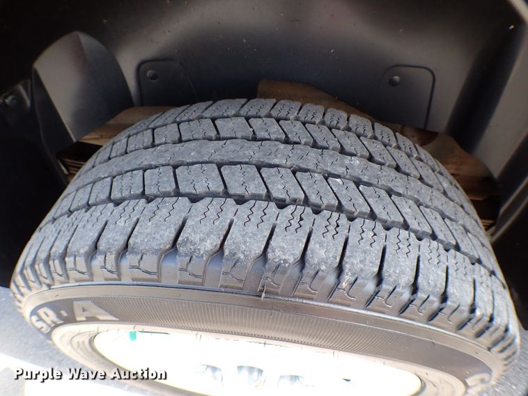 image for item KR9742 2008 Chevrolet Suburban 2500  SUV