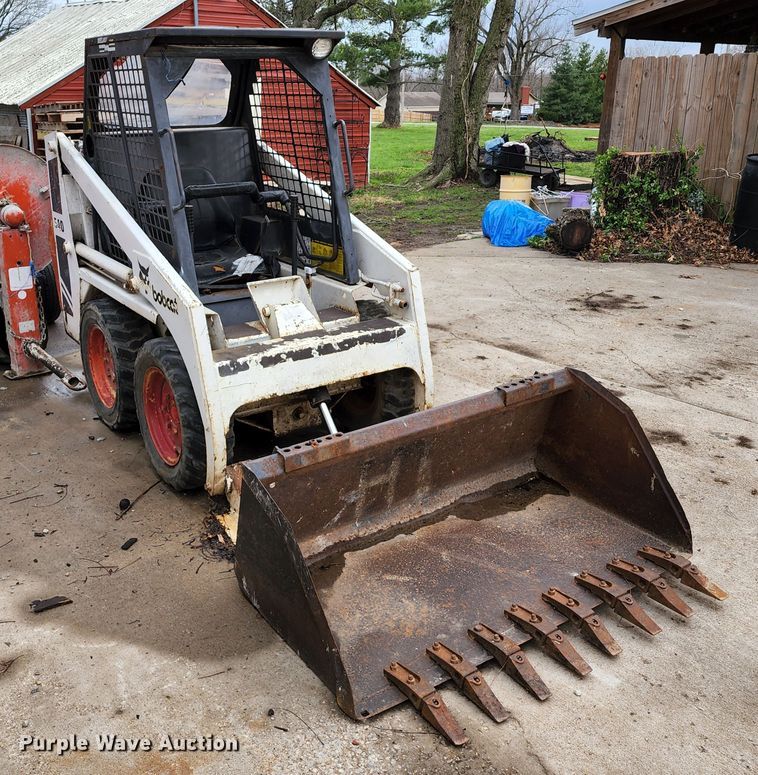 image for item KT9742 1986 Bobcat 540  skid steer loader