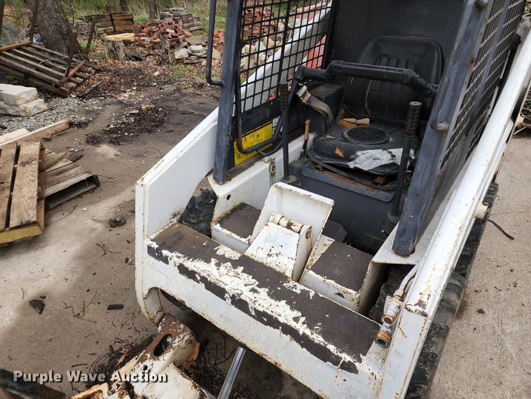 image for item KT9742 1986 Bobcat 540  skid steer loader