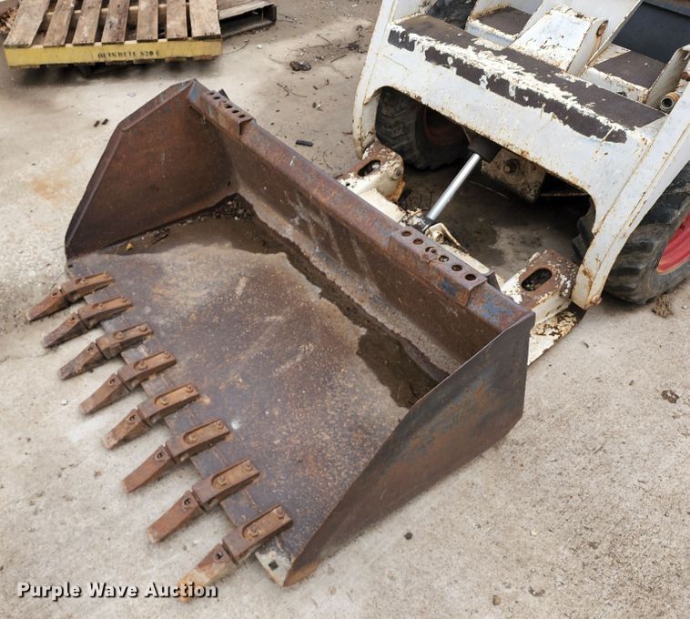 image for item KT9742 1986 Bobcat 540  skid steer loader