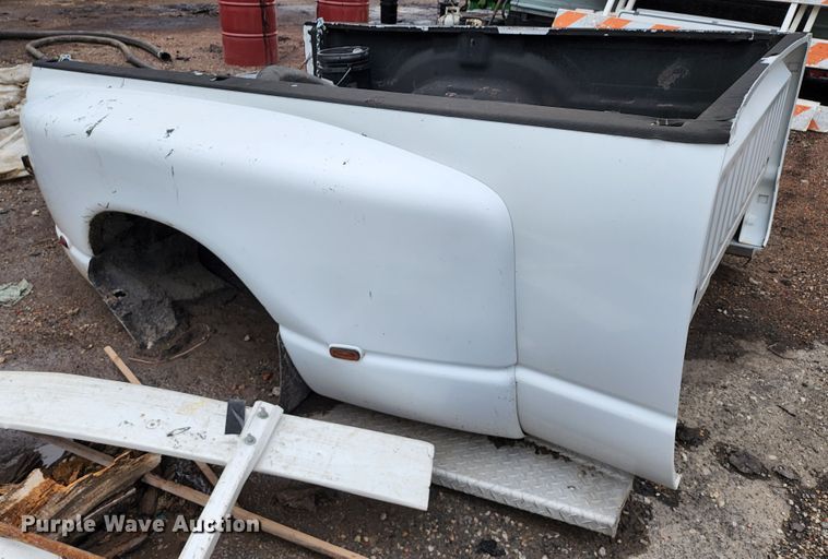 image for item KT9747 2004 Dodge Ram  pickup truck bed