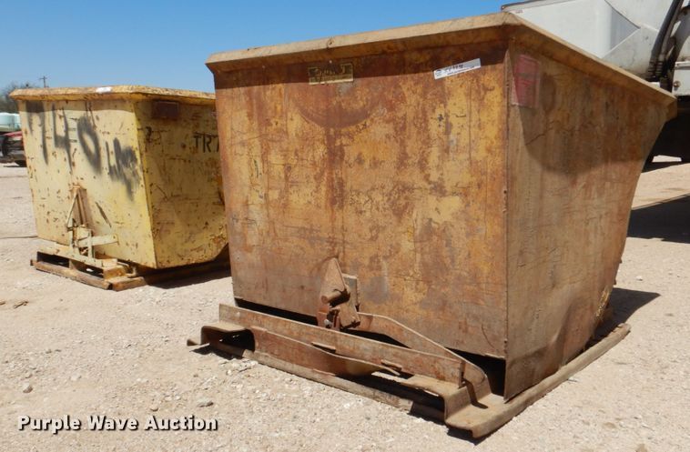 image for item KV9998 (2) self-dumping hoppers