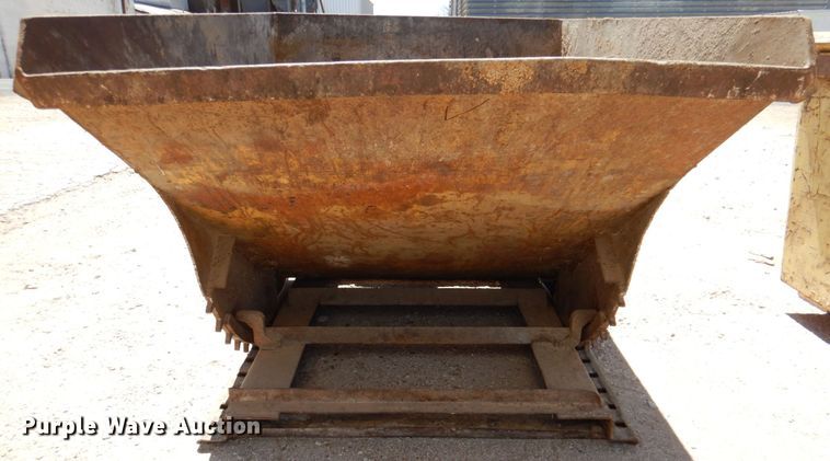 image for item KV9998 (2) self-dumping hoppers