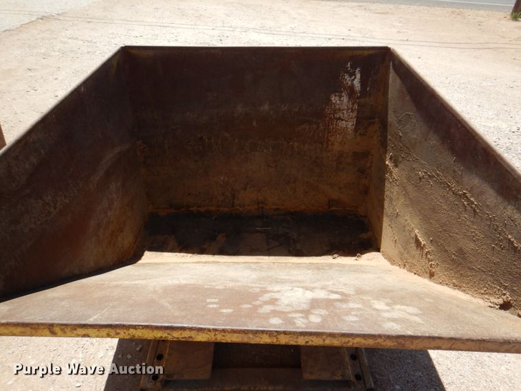 image for item KV9998 (2) self-dumping hoppers