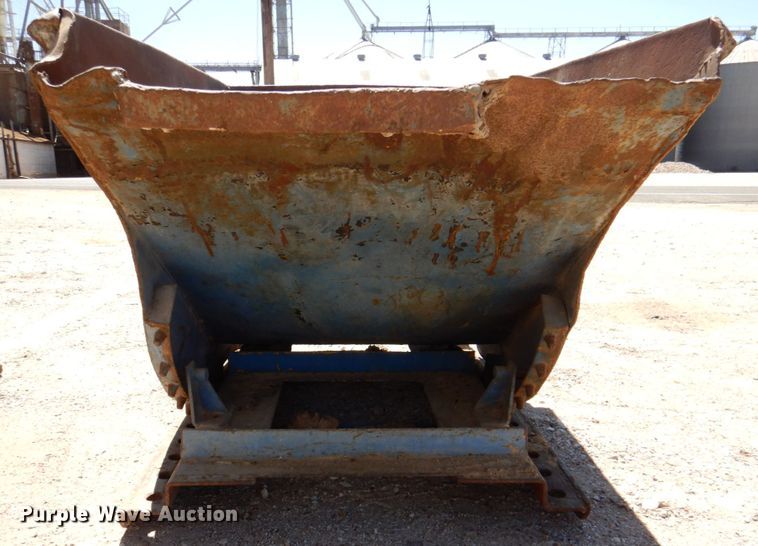 image for item KV9999 (2) self-dumping hoppers