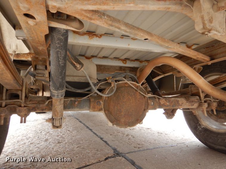 image for item LJ9858 1998 Chevrolet K1500  pickup truck