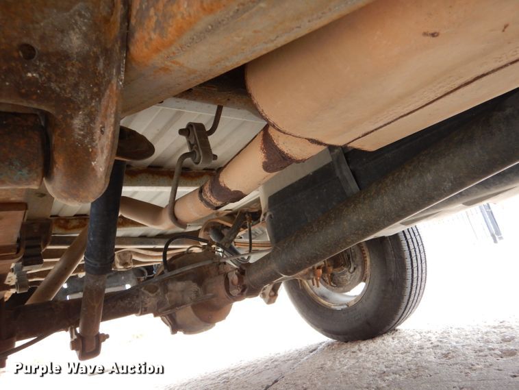 image for item LJ9858 1998 Chevrolet K1500  pickup truck