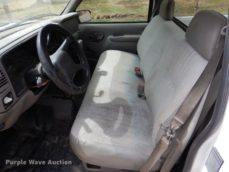 image for item LJ9858 1998 Chevrolet K1500  pickup truck