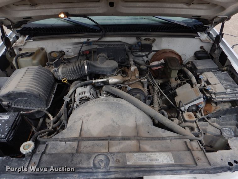 image for item LJ9858 1998 Chevrolet K1500  pickup truck