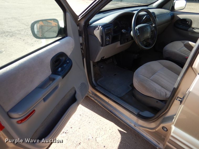 image for item LJ9920 1998 Pontiac Trans Sport  van