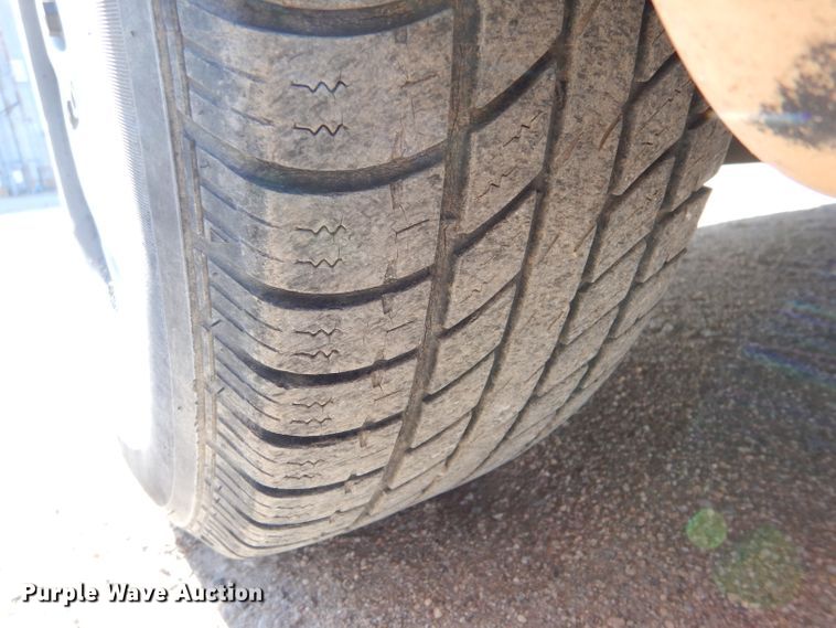 image for item LJ9920 1998 Pontiac Trans Sport  van