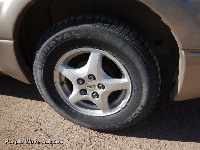 image for item LJ9920 1998 Pontiac Trans Sport  van