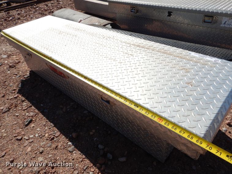 image for item LJ9931 (11) aluminum toolboxes