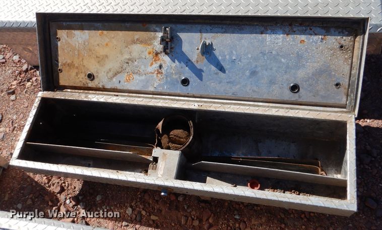 image for item LJ9931 (11) aluminum toolboxes