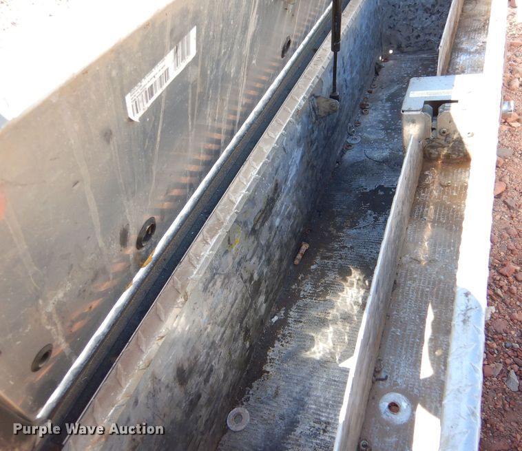 image for item LJ9931 (11) aluminum toolboxes