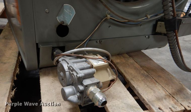 image for item LJ9935 (2) heaters