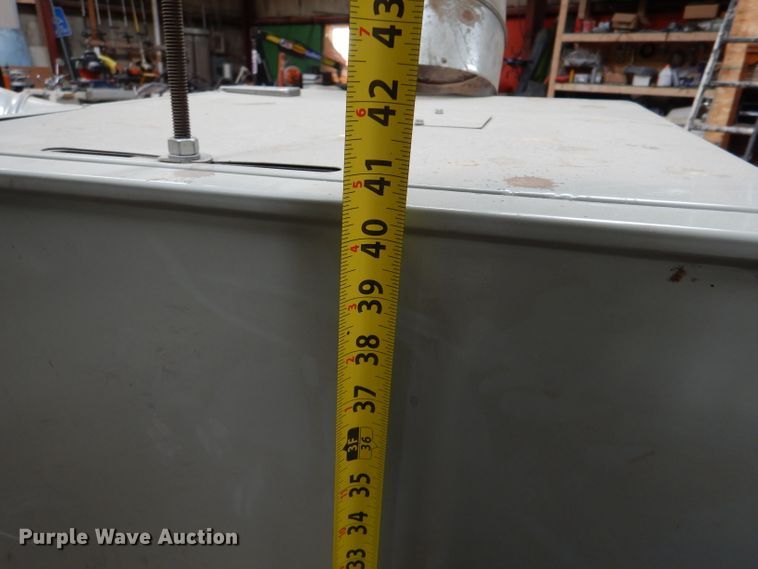 image for item LJ9935 (2) heaters