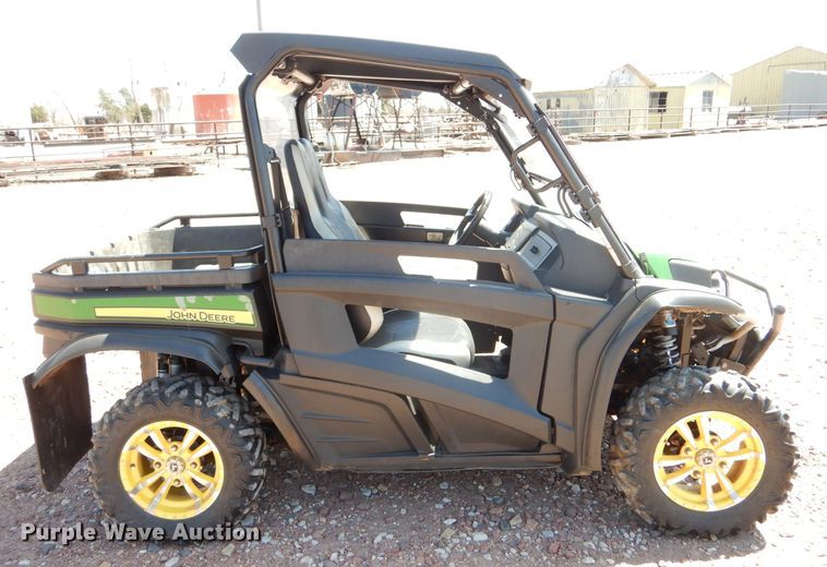 image for item LJ9952 2012 John Deere Gator RSX 850i  utility vehicle