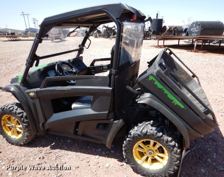 image for item LJ9952 2012 John Deere Gator RSX 850i  utility vehicle