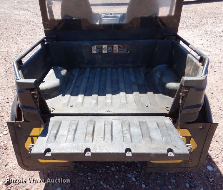 image for item LJ9952 2012 John Deere Gator RSX 850i  utility vehicle