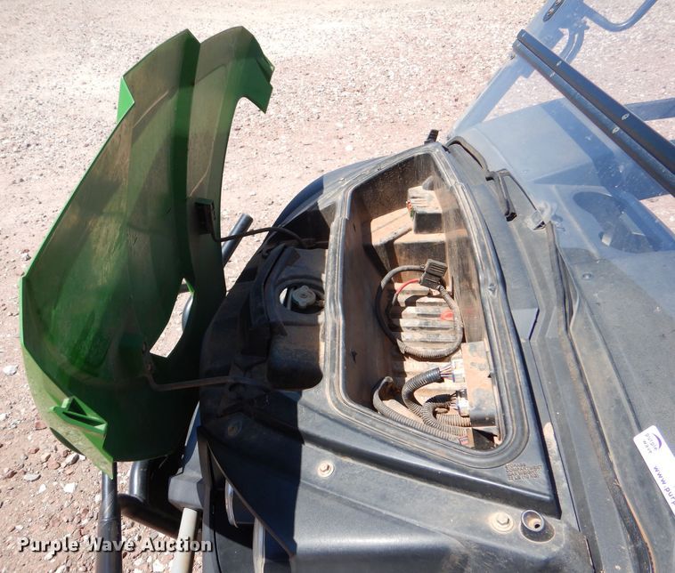 image for item LJ9952 2012 John Deere Gator RSX 850i  utility vehicle