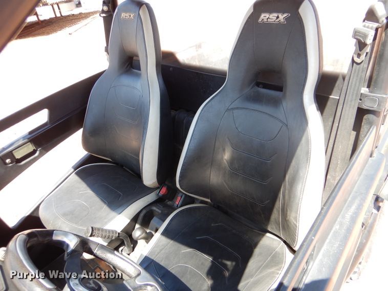 image for item LJ9952 2012 John Deere Gator RSX 850i  utility vehicle