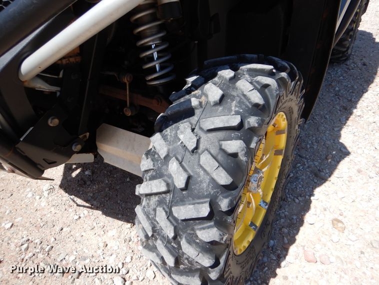 image for item LJ9952 2012 John Deere Gator RSX 850i  utility vehicle