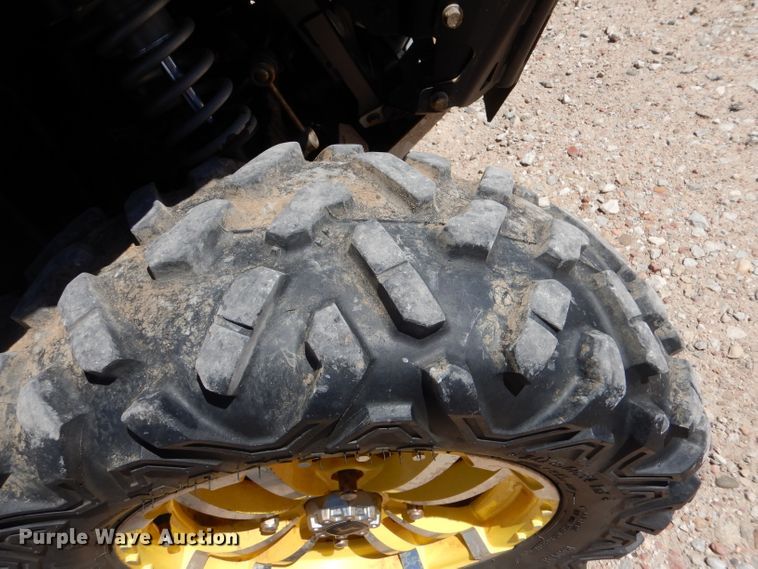 image for item LJ9952 2012 John Deere Gator RSX 850i  utility vehicle