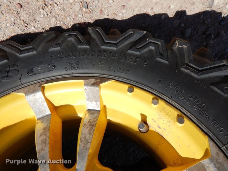 image for item LJ9952 2012 John Deere Gator RSX 850i  utility vehicle