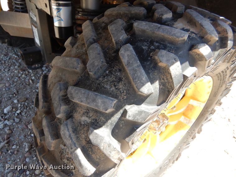 image for item LJ9952 2012 John Deere Gator RSX 850i  utility vehicle