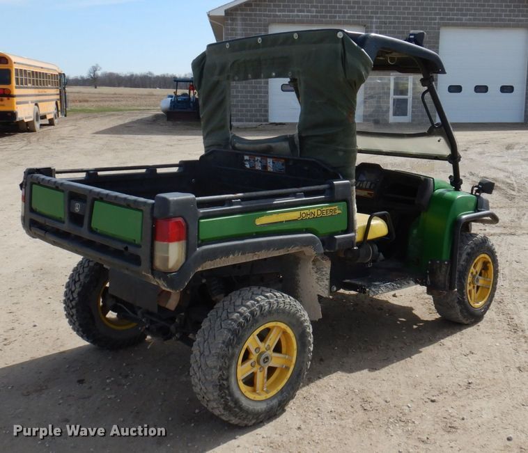 image for item MU9533 2012 John Deere  utility vehicle